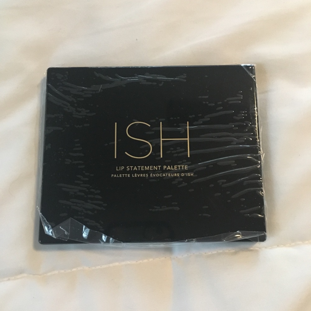 ISH lip statement palette